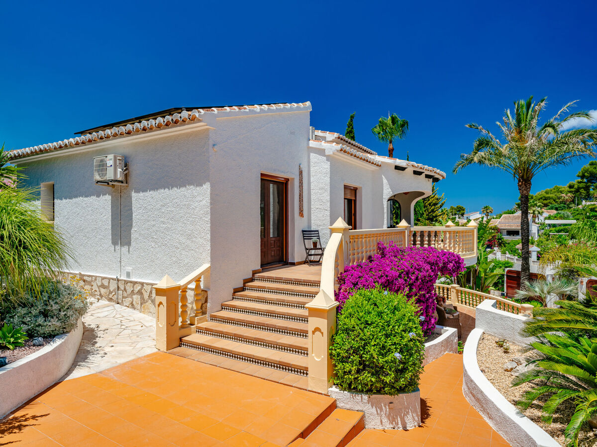 Villa Charme – 300 m², piscine et vue montagne à Javea - Photo 48