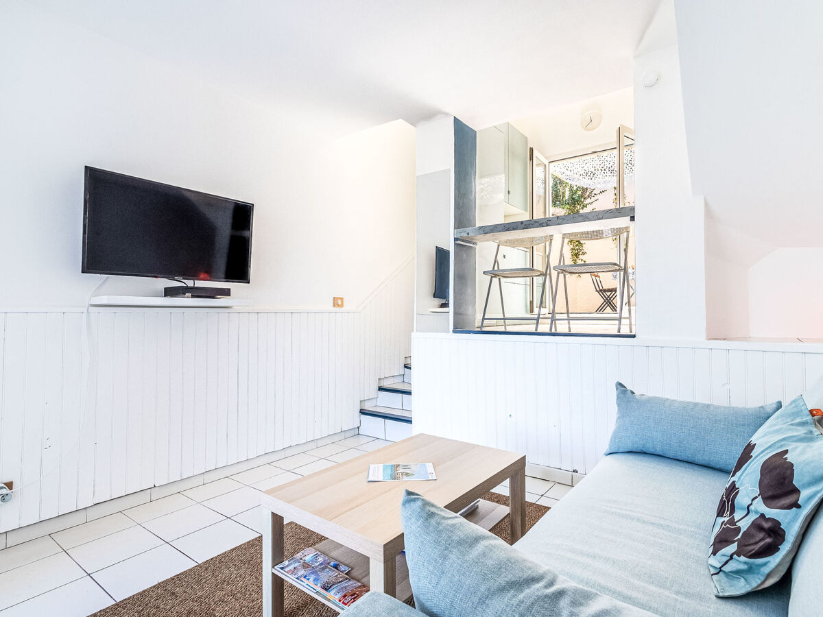 Maison rénovée 2023 avec piscine à Cogolin - Photo 11