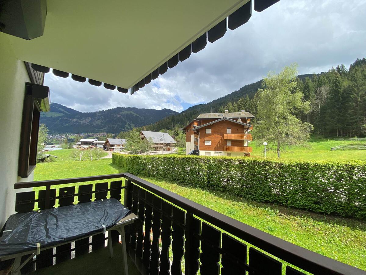 Appartement 2 pièces Châtel, balcon sud-ouest, parking - Photo 9