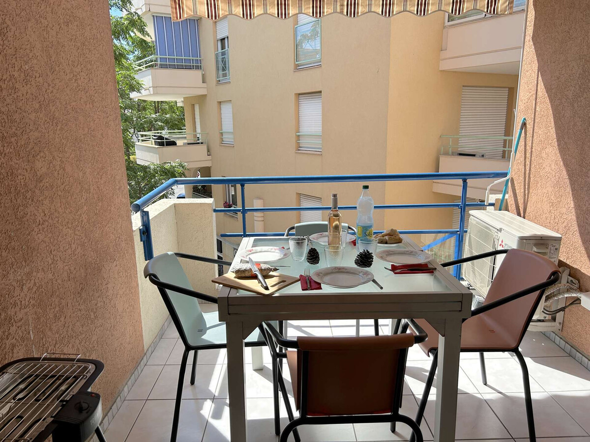 Appartement climatisé à Port Fréjus, 50m de la plage - Photo 10