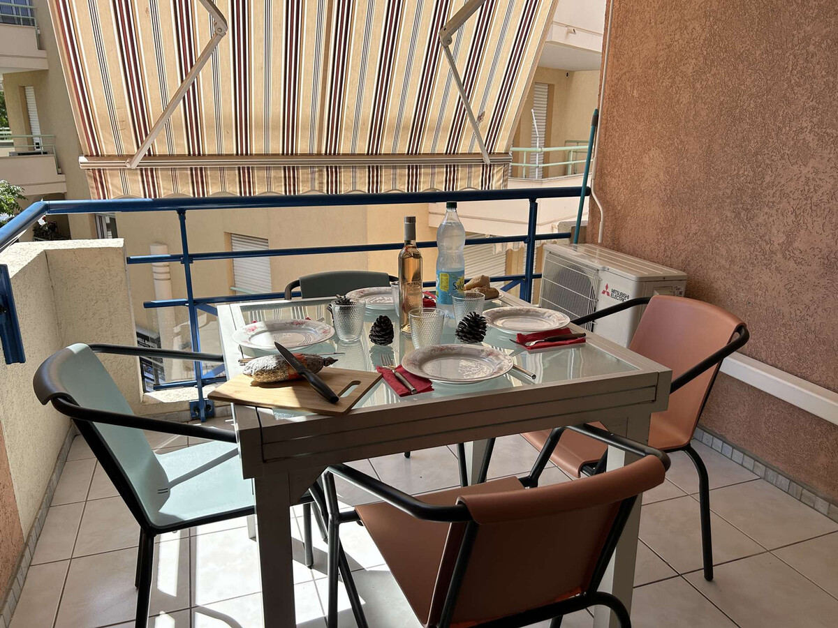 Appartement climatisé à Port Fréjus, 50m de la plage - Photo 11