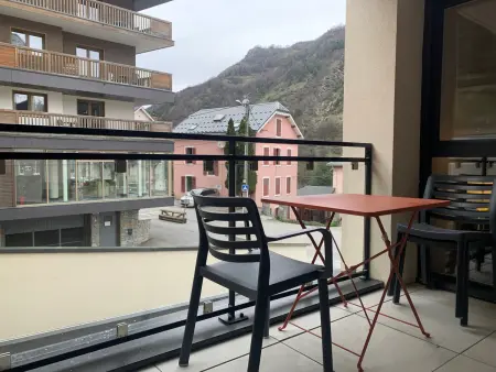Appartement moderne à Brides-les-Bains, 4 pers, parking couvert inclus - Photo 6