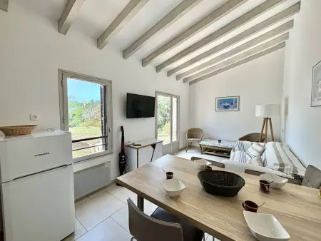 Location appartement à Porticcio, Appartement F2 avec Piscine, Tennis et Jardin à Porticcio