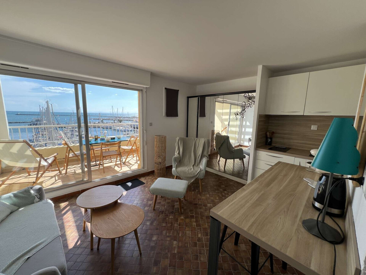 Studio-Cabine 4 pers. Cap d'Agde, vue mer et parking - Photo 8