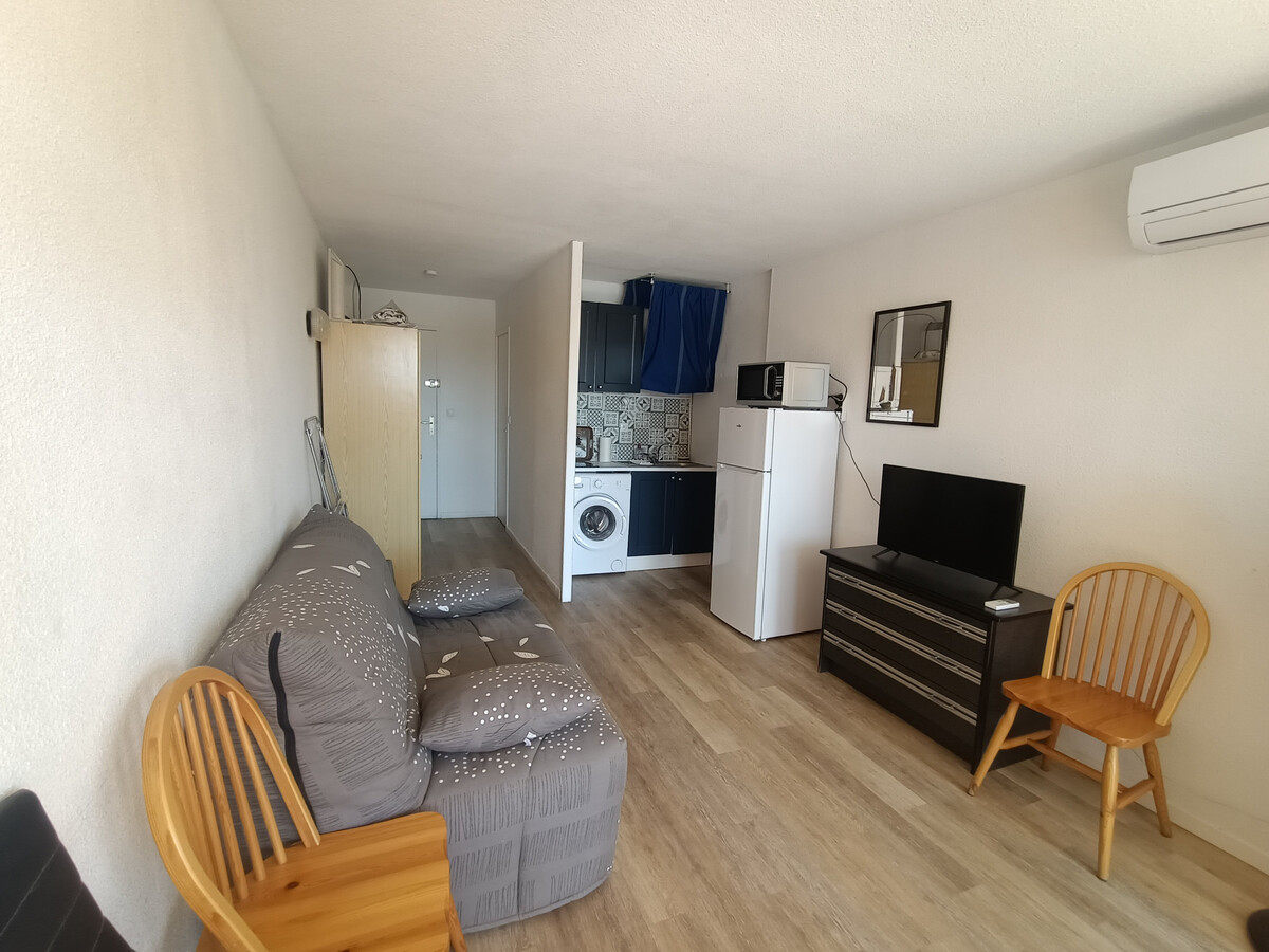 Studio climatisé avec loggia au Barcarès - Photo 3
