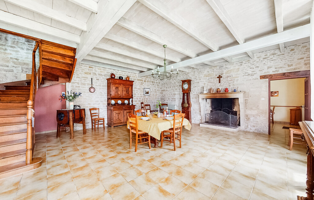 Maison charentaise 155 m² avec salle de jeux à Ligné - Photo 8