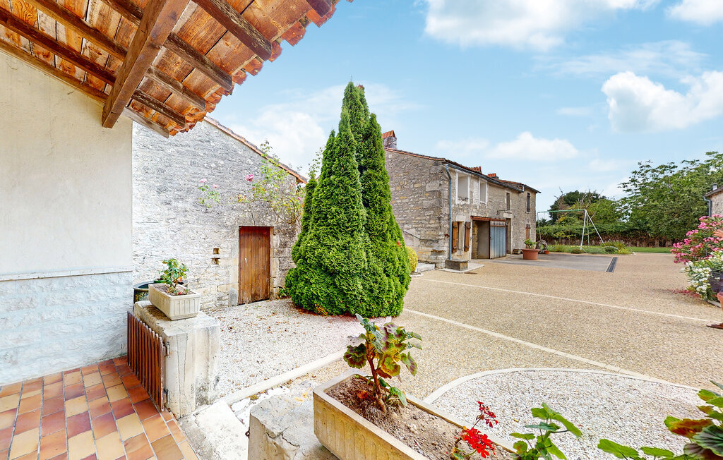 Maison charentaise 155 m² avec salle de jeux à Ligné - Photo 11
