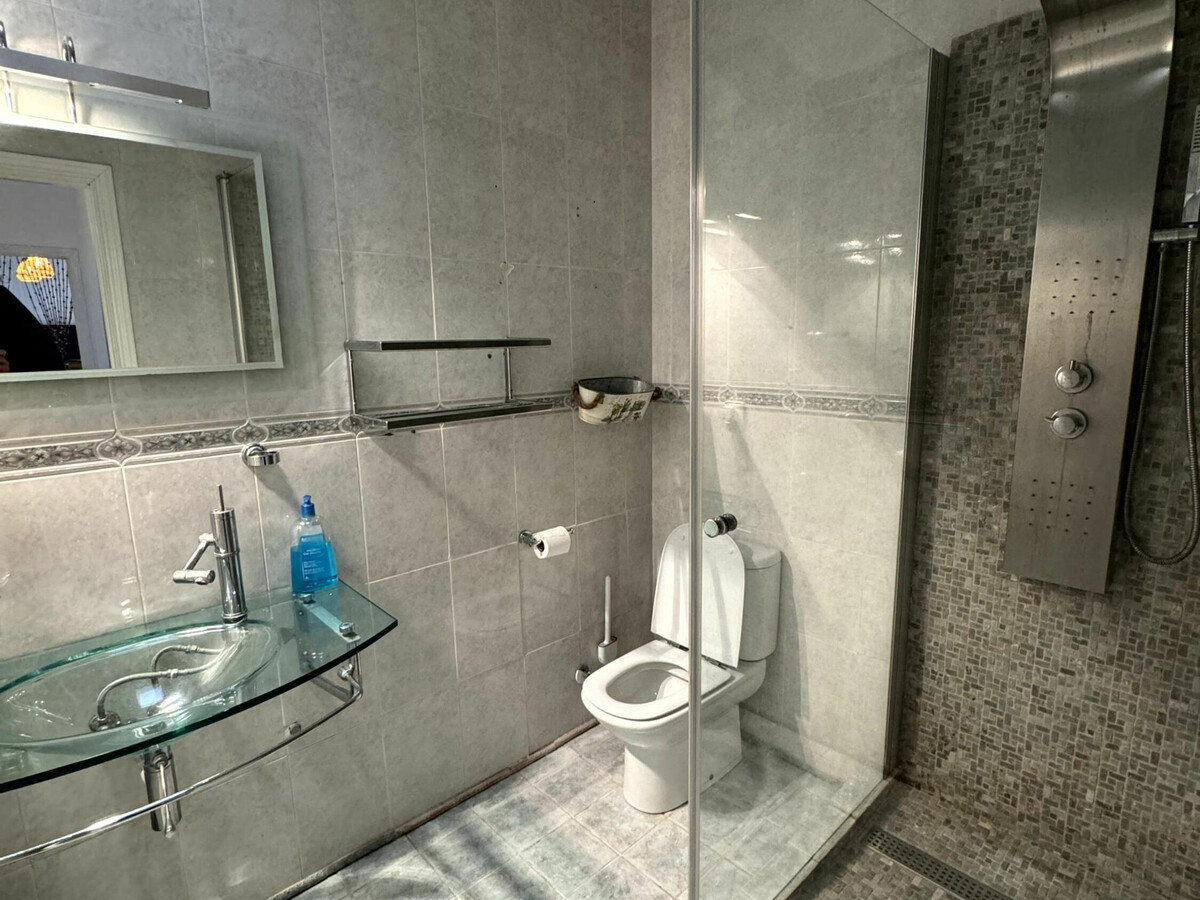 Villa 3 chambres avec piscine à 500 m de la côte - Photo 15
