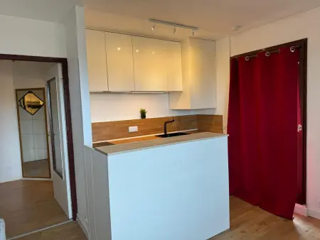 Studio Renové avec Balcon à Deux Pas des Plages d'Anglet - Photo 2