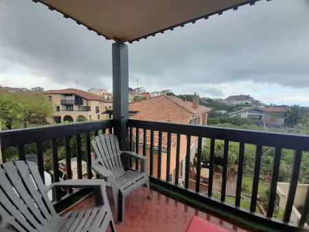 Studio Renové avec Balcon à Deux Pas des Plages d'Anglet - Photo 11