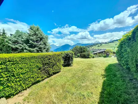 Appartement 2 chambres jardin face au Mont Blanc : photo 5