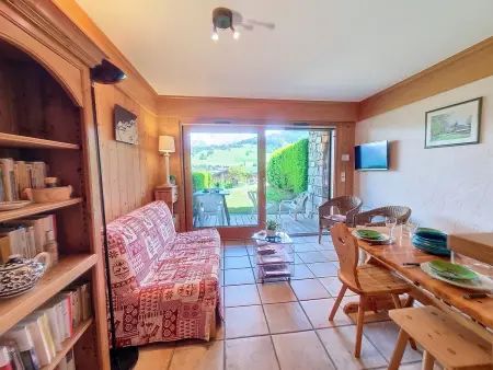 Appartement 2 chambres jardin face au Mont Blanc : photo 9