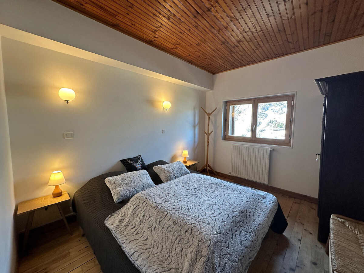 Chalet 170m² Vars pour 12 pers, cheminée et garage - Photo 9