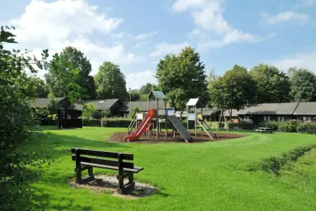Bungalow bois 6 pers. en parc de vacances à Jupille : photo 19
