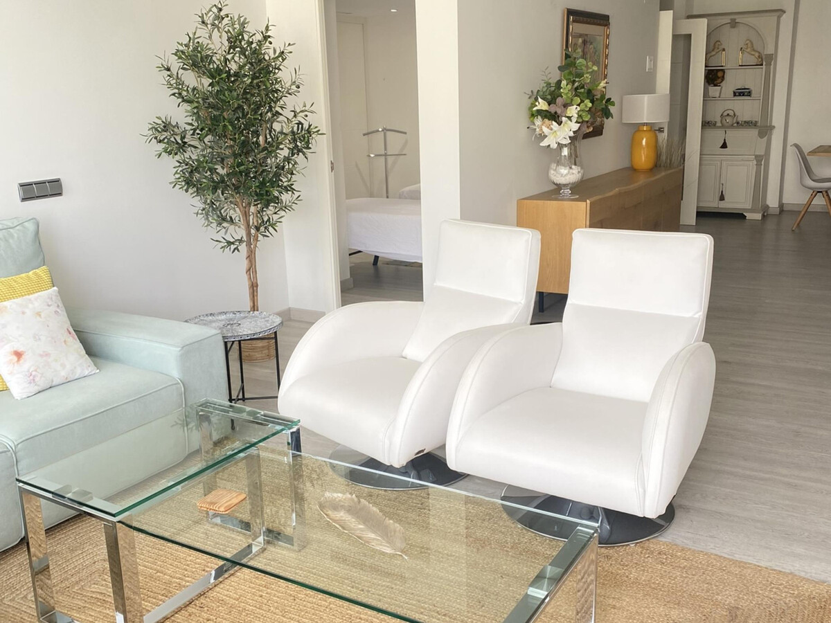 Appartement 2 chambres avec piscine toit à Marbella - Photo 3