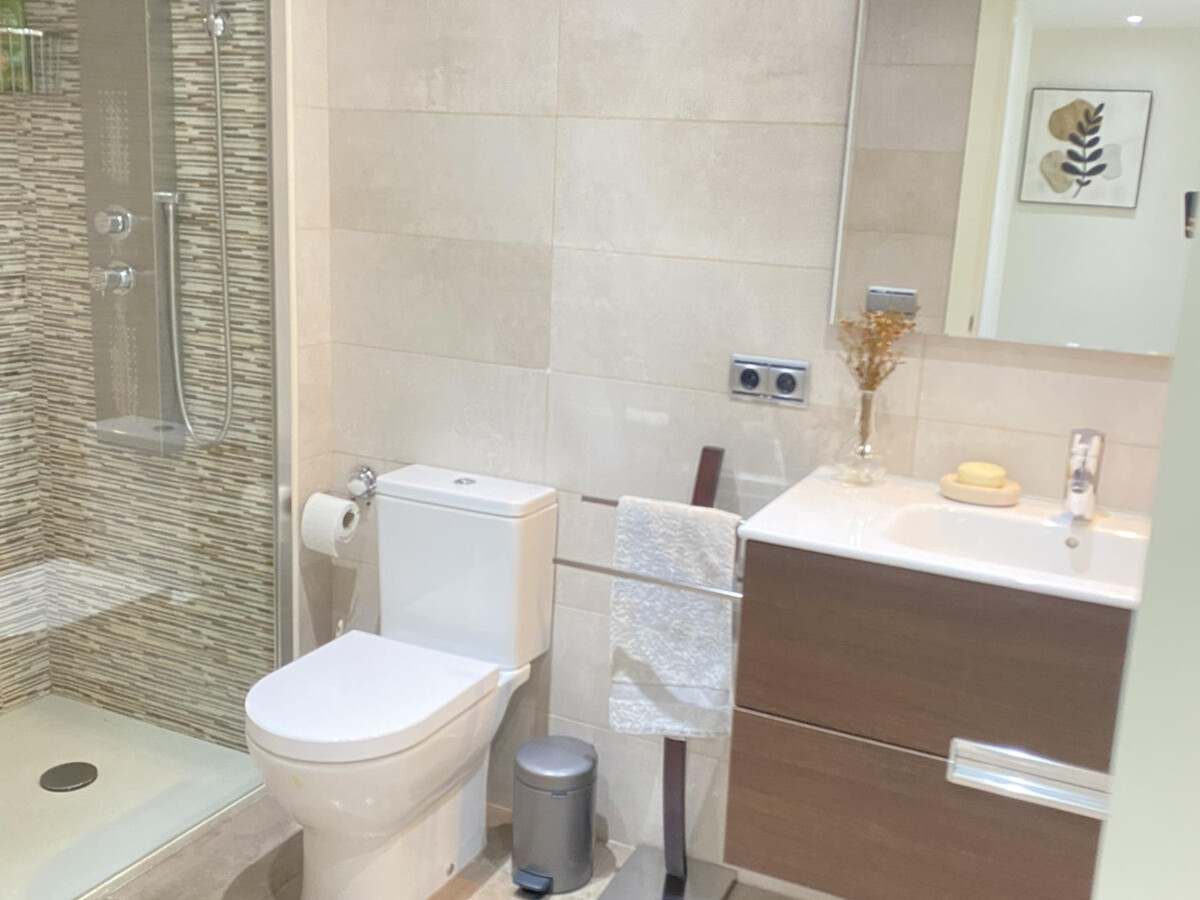 Appartement 2 chambres avec piscine toit à Marbella - Photo 13