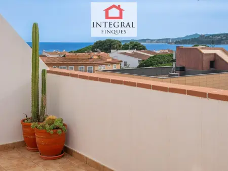 Appartement moderne à Palamós, 3 chambres, terrasse, à 2 min de la plage et proche du centre - Photo 21