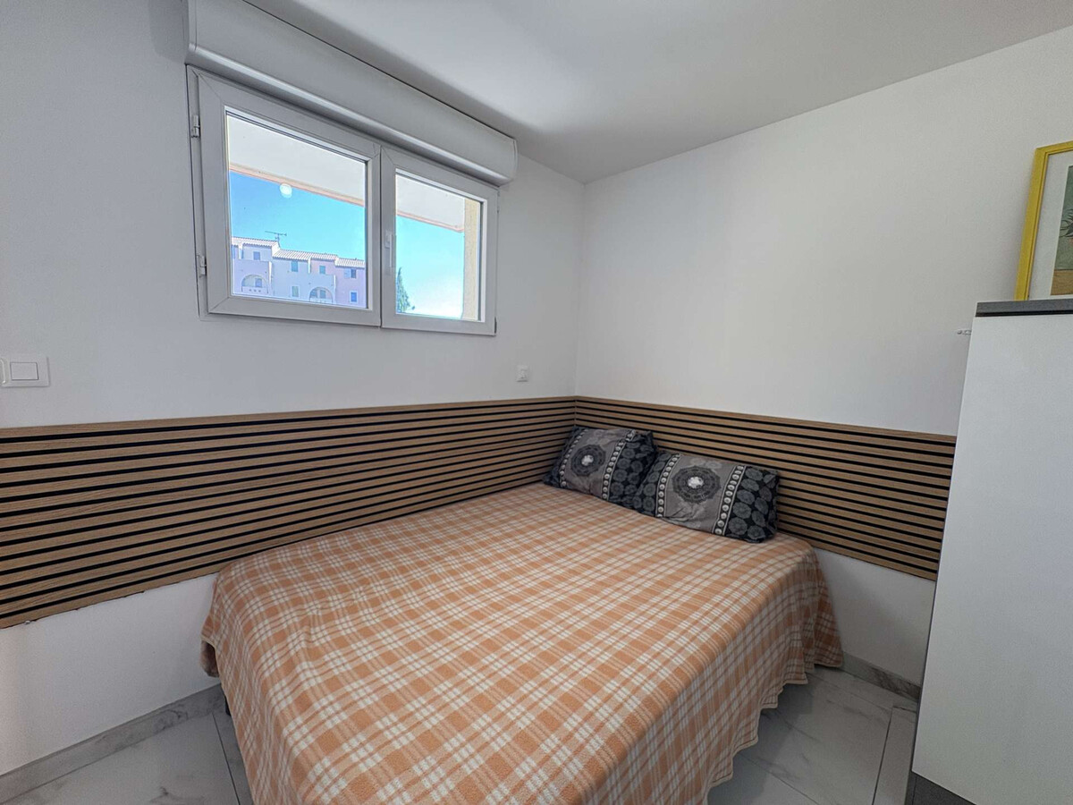 T2 rez-de-chaussée avec piscine et tennis à Saint-Pierre-la-Mer - Photo 7