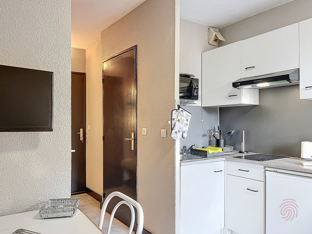 Studio 17 m² lumineux, balcon, 400 m centre-ville - Photo 4