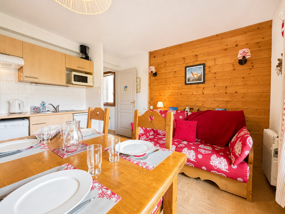 Appartement 28 m² skis aux pieds avec piscine intérieure - Photo 3