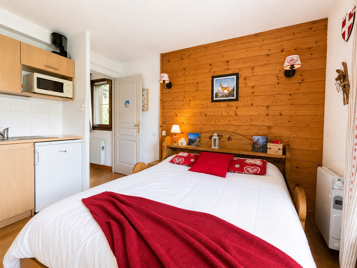 Appartement 28 m² skis aux pieds avec piscine intérieure - Photo 7