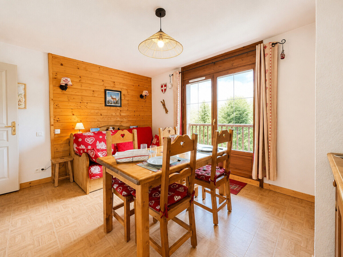 Appartement 28 m² skis aux pieds avec piscine intérieure - Photo 13