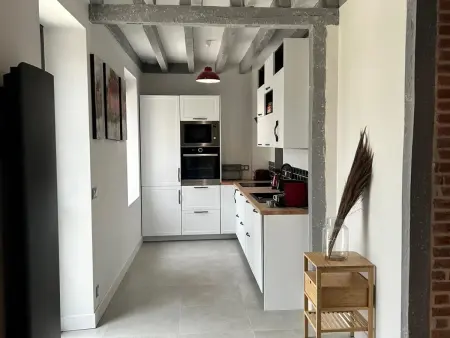 Gîte contemporain 8 pers., piscine et jardin à Saint-Éloy-de-Gy : photo 4