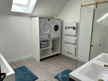 Gîte contemporain 8 pers., piscine et jardin à Saint-Éloy-de-Gy : photo 21
