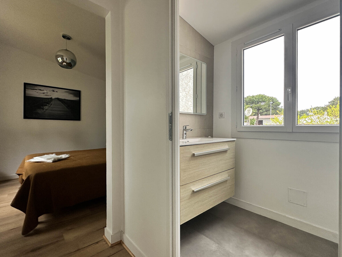 Villa rénovée 7 pers, 4 chambres - La Palmyre - Photo 12