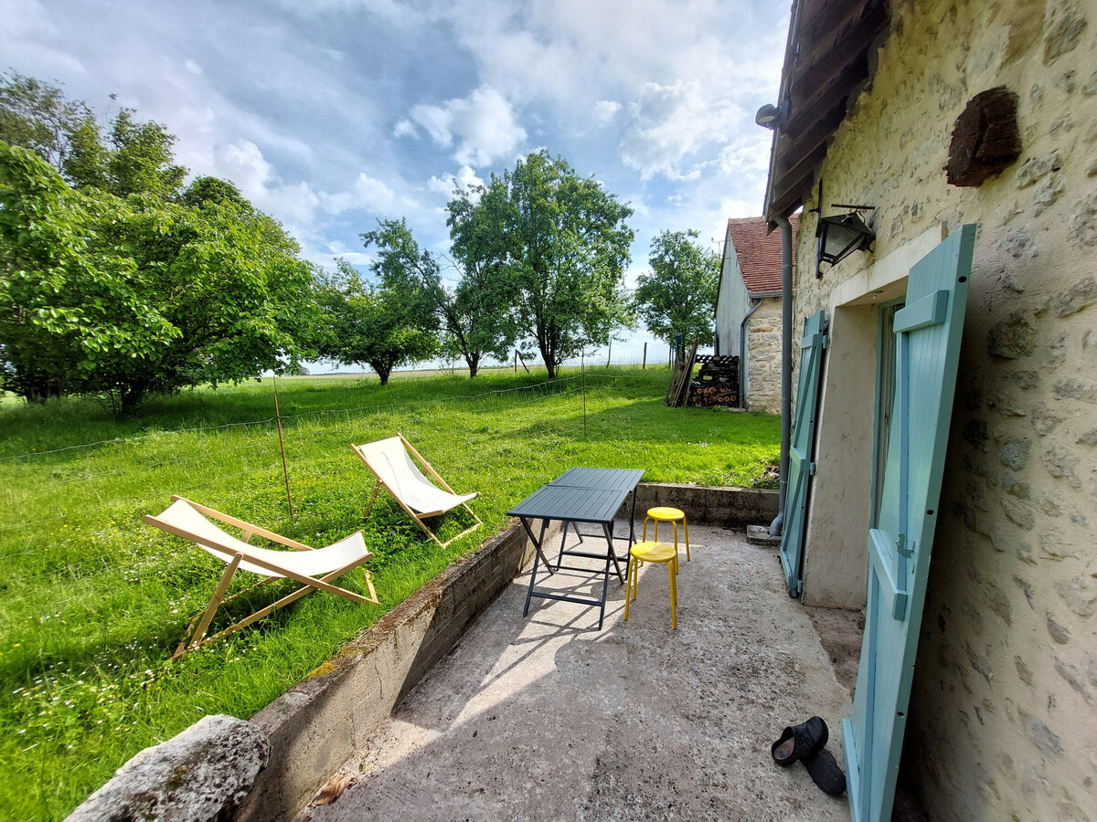 Gîte Champêtre avec Home Cinéma et Verger Libre Cueillette - Photo 2