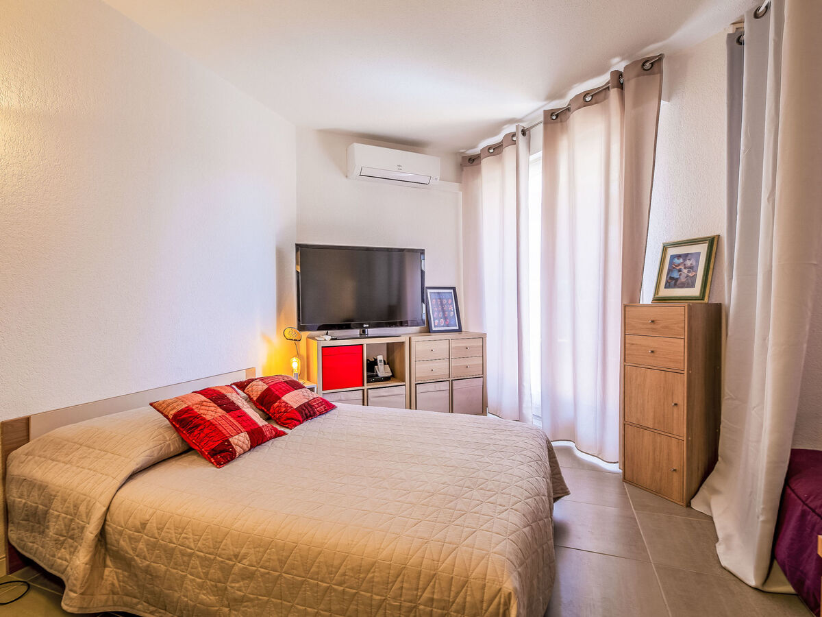Studio Régina 29 m² à 150 m de la plage - Photo 11