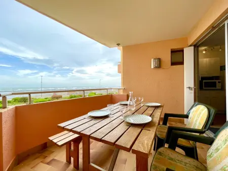 Location appartement à Sète, Appartement T3 face à la mer avec terrasse et parking privé à Sète