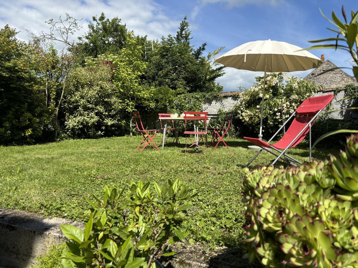 Gîte 6 pers. avec verrière et jardin clos à Charroux - Photo 19