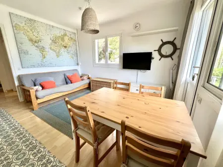 Location appartement à Begur, Appartement charmant à 300m de la plage avec terrasse, à Sa Riera