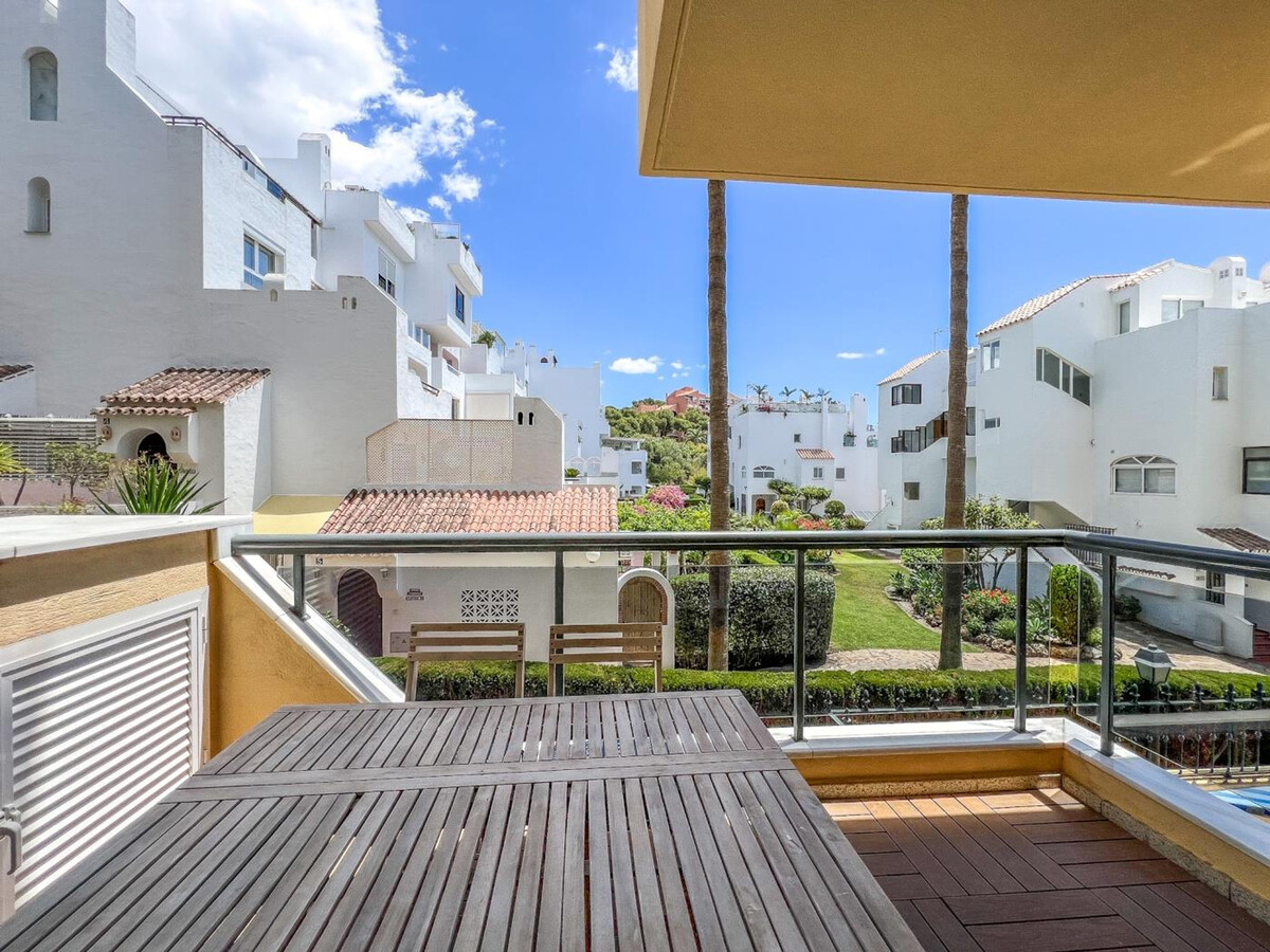 Appartement 2 chambres face mer à Estepona, piscine et salle de sport - Photo 9