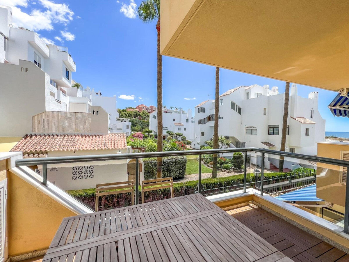Appartement 2 chambres face mer à Estepona, piscine et salle de sport - Photo 21