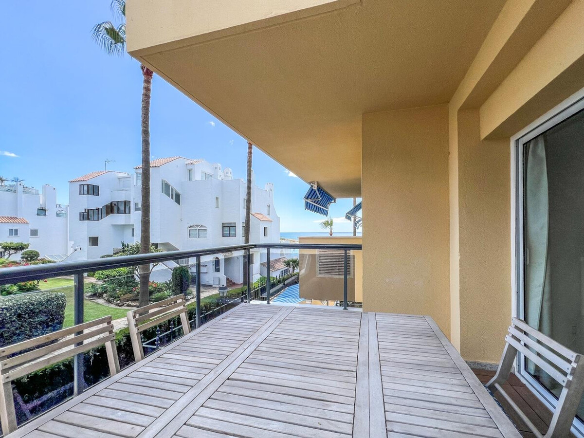 Appartement 2 chambres face mer à Estepona, piscine et salle de sport - Photo 25