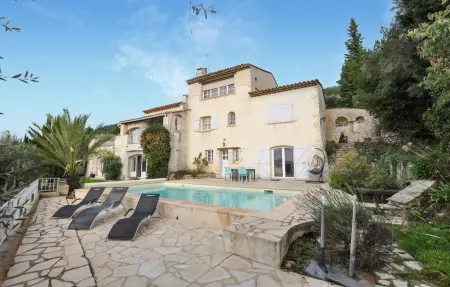 Location appartement à Spéracèdes