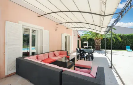 Maison 8 personnes à La Roquette sur Siagne - Photo 1