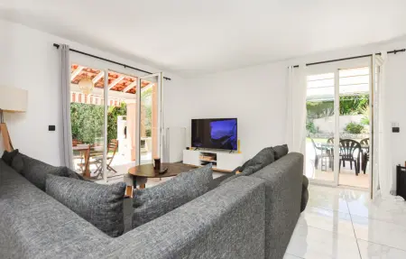 Maison 8 personnes à La Roquette sur Siagne - Photo 3