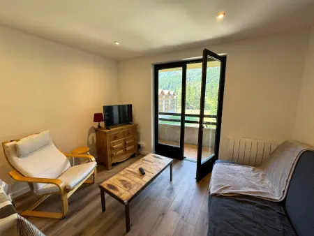 Appartement 4 pièces vue montagne, accès direct aux pistes : photo 3