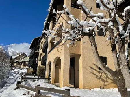 Appartement 4 pièces vue montagne, accès direct aux pistes : photo 12