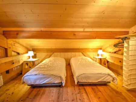 Chalet charmant avec terrasse au pied du Pleney, proche centre et parking - Photo 10