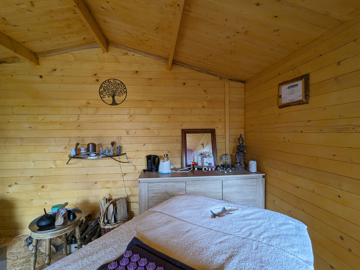 Roulotte avec jacuzzi à Monistrol-sur-Loire - Photo 15