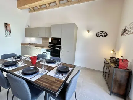 Appartement 3 pièces Combloux, 450 m des remontées : photo 6
