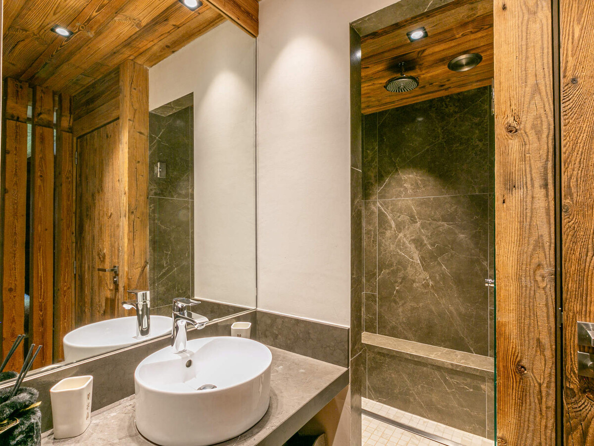 Duplex 180m² Val-d'Isère, Jacuzzi & Hammam, 10 pers - Photo 15