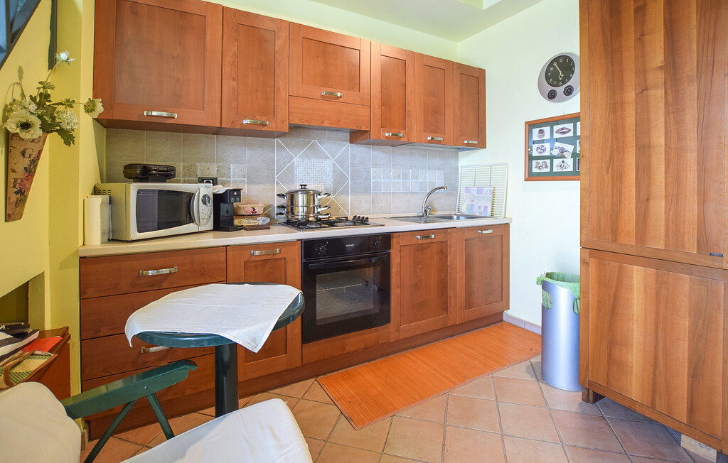 Maison 18 personnes à Lucera, cave à vin et billard - Photo 4