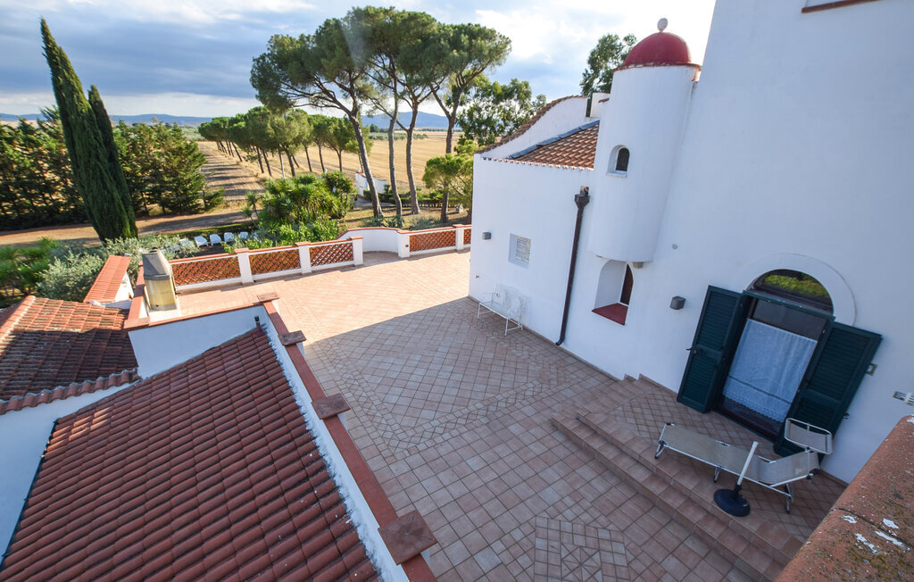 Maison 18 personnes à Lucera, cave à vin et billard - Photo 11