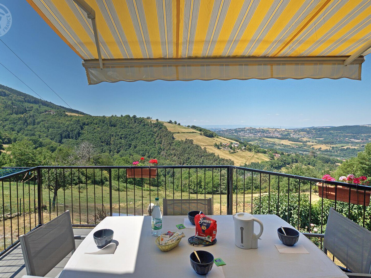 Gîte 4 pers. terrasse 15m² et vue nature à Saint-Chamond - Photo 2