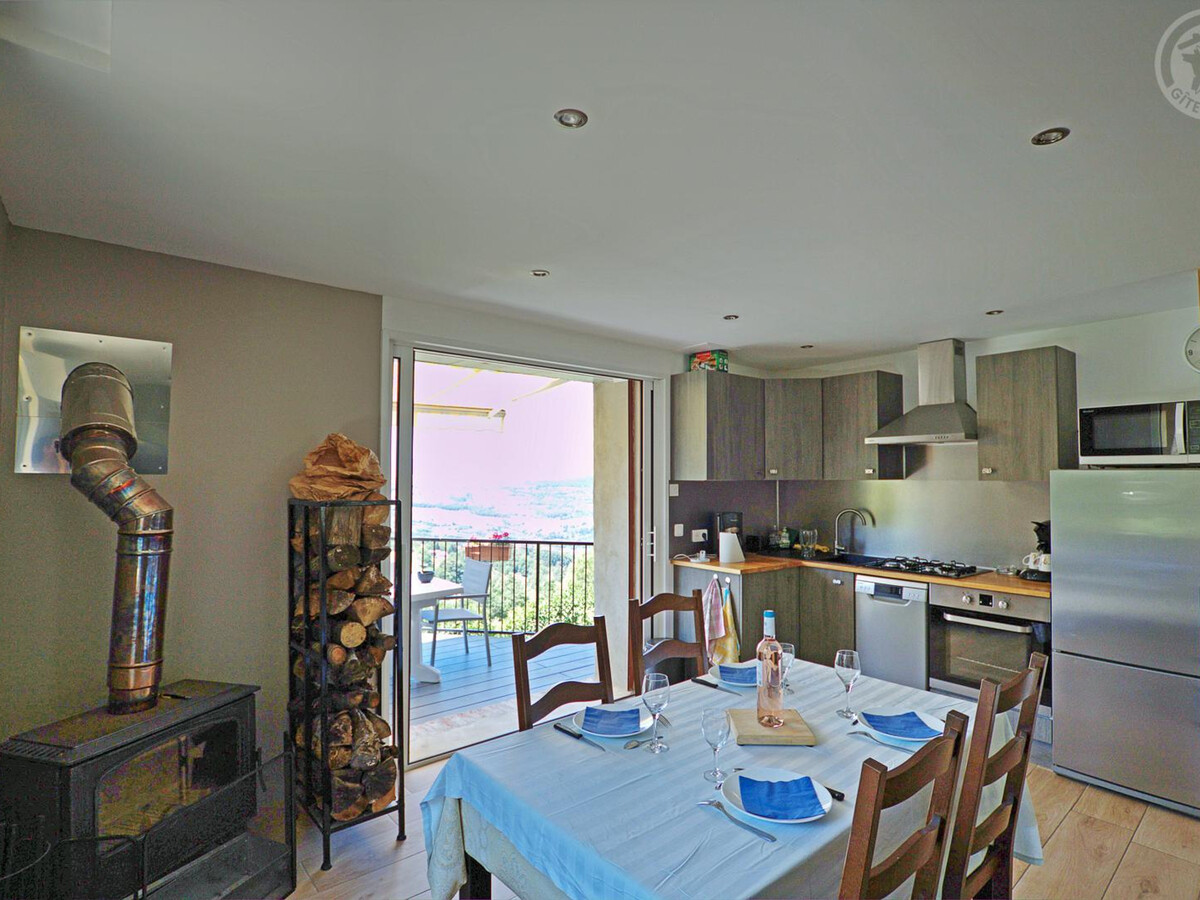 Gîte 4 pers. terrasse 15m² et vue nature à Saint-Chamond - Photo 4